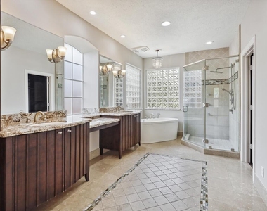 5819 Santa Fe Springs Drive - Photo Thumbnail 6