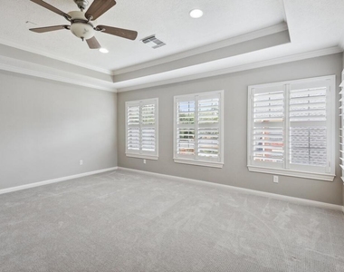 5819 Santa Fe Springs Drive - Photo Thumbnail 7