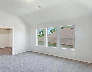 25435 Kidwiler Drive - Photo Thumbnail 12