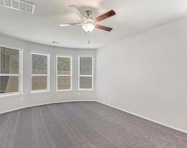 25435 Kidwiler Drive - Photo Thumbnail 6