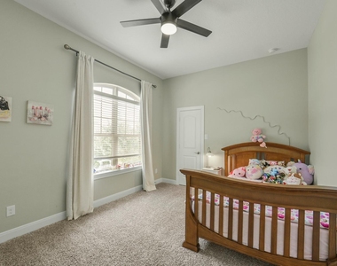 6 S Wheatleigh Drive - Photo Thumbnail 23