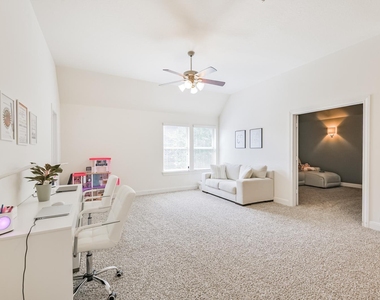 6 S Wheatleigh Drive - Photo Thumbnail 19