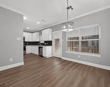 5951 S Loop E - Photo Thumbnail 28