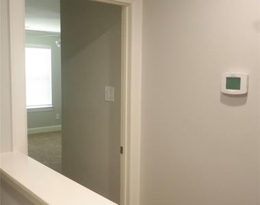 5951 S Loop E - Photo Thumbnail 15