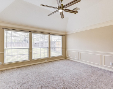 25910 Oakridge Forest Lane - Photo Thumbnail 17