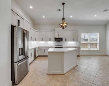 20126 Turtle Brook Lane - Photo Thumbnail 18