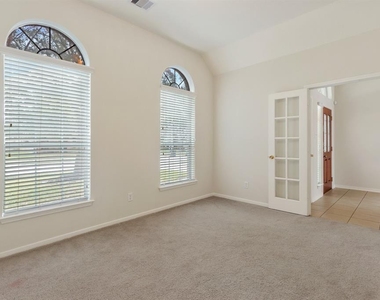 15119 Live Oak Bend Way - Photo Thumbnail 4