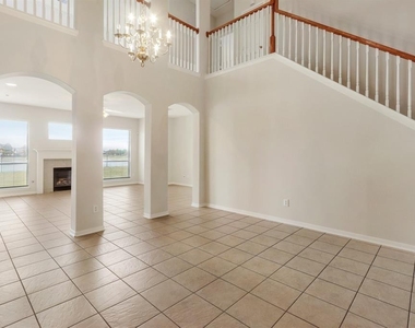 15119 Live Oak Bend Way - Photo Thumbnail 3