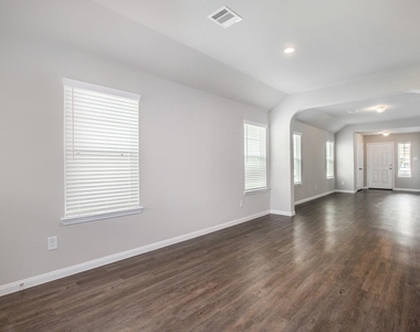 24826 Signorelli Way - Photo Thumbnail 3