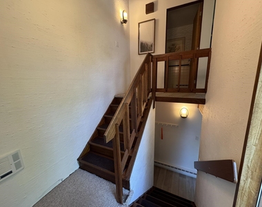 80 Murray Hill South - Photo Thumbnail 19