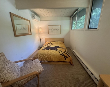 80 Murray Hill South - Photo Thumbnail 10