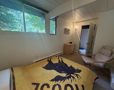 80 Murray Hill South - Photo Thumbnail 11