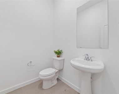 6559 Scarlet Pond Lane - Photo Thumbnail 15