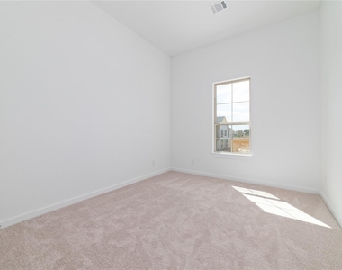6559 Scarlet Pond Lane - Photo Thumbnail 26