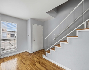 6201 Beverlyhill Street - Photo Thumbnail 2