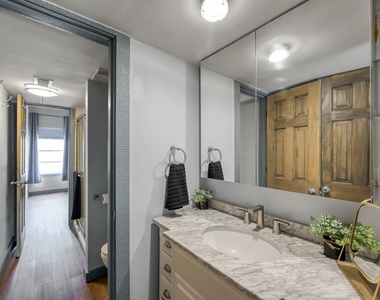 12900 Walden Road - Photo Thumbnail 8