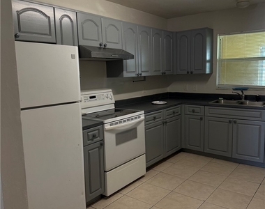 5105 30th Street Sw - Photo Thumbnail 3
