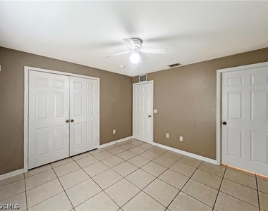 5231 27th Street Sw - Photo Thumbnail 10