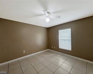 5231 27th Street Sw - Photo Thumbnail 11