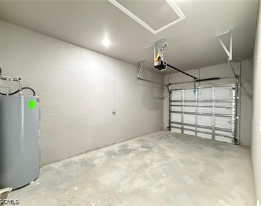 1258 Milwaukee Boulevard - Photo Thumbnail 9