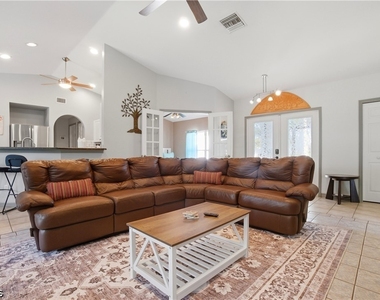 1623 Sw 43rd Lane - Photo Thumbnail 36
