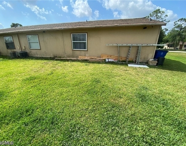 4425 Ruthann Court - Photo Thumbnail 20