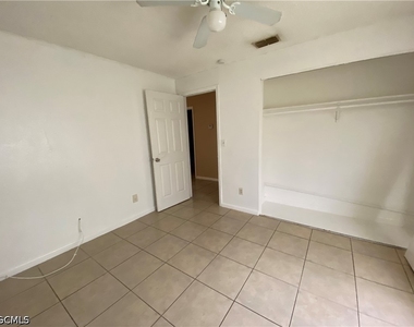 4425 Ruthann Court - Photo Thumbnail 15