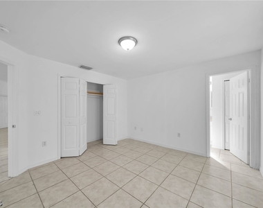 1214 Se 24th Avenue - Photo Thumbnail 13