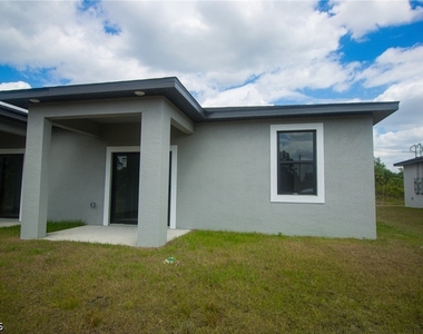 1266 Milwaukee Boulevard - Photo Thumbnail 17