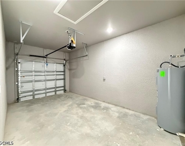 1266 Milwaukee Boulevard - Photo Thumbnail 12