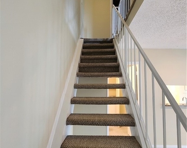 3277 Royal Canadian Trace - Photo Thumbnail 8