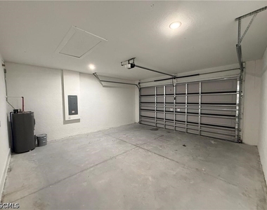 3222 48th Street W - Photo Thumbnail 16