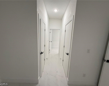 3222 48th Street W - Photo Thumbnail 8