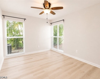 4021 Se 3rd Avenue - Photo Thumbnail 16