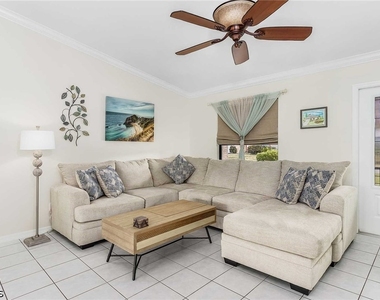 201 Se 28th Terrace - Photo Thumbnail 19