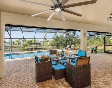 201 Se 28th Terrace - Photo Thumbnail 2