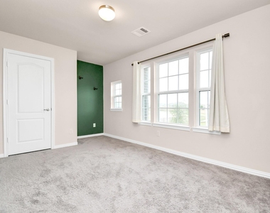 2217 Windy Grove Drive - Photo Thumbnail 27