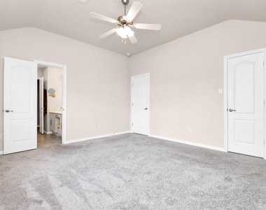 2217 Windy Grove Drive - Photo Thumbnail 20