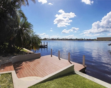 4808 Sw 5th Place - Photo Thumbnail 13