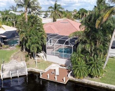 4808 Sw 5th Place - Photo Thumbnail 15
