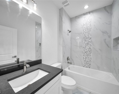2504 Sw 32nd Street - Photo Thumbnail 24
