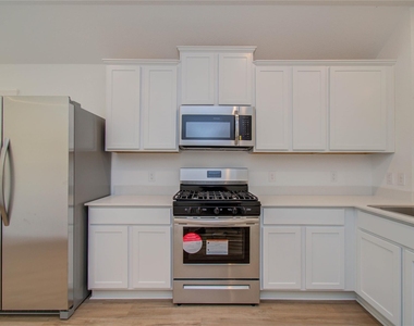 24035 Priano Forest Dr - Photo Thumbnail 17