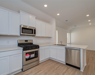 24035 Priano Forest Dr - Photo Thumbnail 19