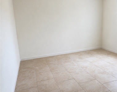 3502 Seminole Avenue - Photo Thumbnail 10