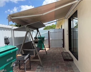 3502 Seminole Avenue - Photo Thumbnail 13