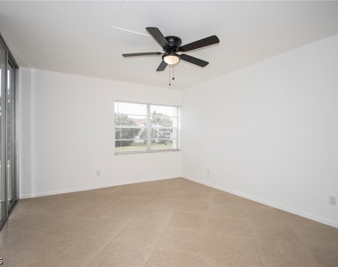 1083 Forest Lakes Drive - Photo Thumbnail 12