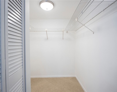 1083 Forest Lakes Drive - Photo Thumbnail 16
