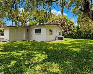 3304 Edgewood Avenue - Photo Thumbnail 12