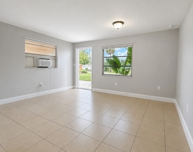 3304 Edgewood Avenue - Photo Thumbnail 1
