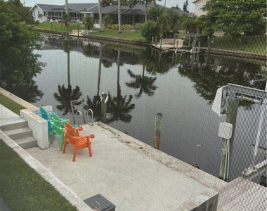 3404 Sw 1st Place - Photo Thumbnail 5